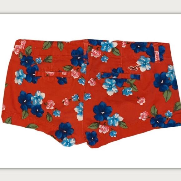 Hollister floral shorts size 1 - Picture 2 of 4